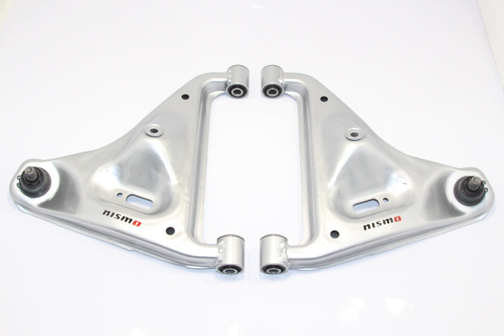 Nismo Rear Lower A-Arm Strengthened - Nissan Skyline ECR33/ENR33/ER33/ER34/ER34 (1993-2001) - 55550-RS591 - Rzcrewgarage