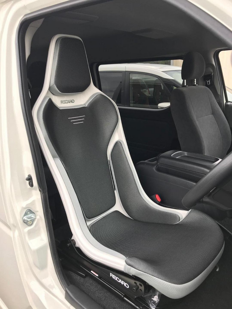 Recaro Japan RCS Fixed Bucket Seat - White Shell - Silver Fabric