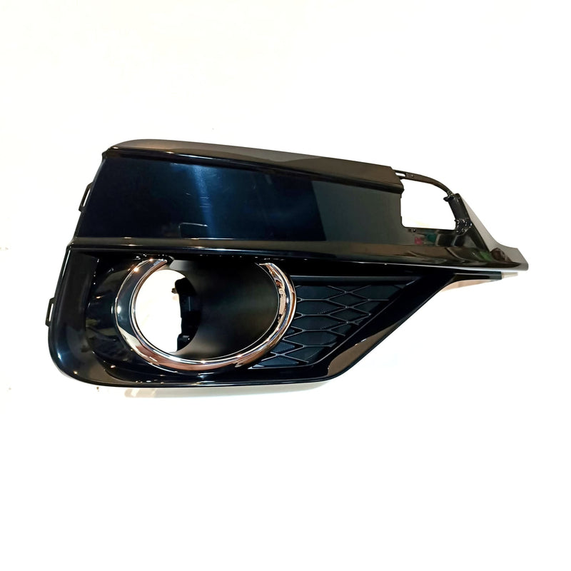 Genuine Honda Parts - FIT GK5 Hybrid Garnish, R. Front Fog Light - Honda - Fit-Jazz GK / GP5 - 71103-T5B-J50 - Rzcrew Garage